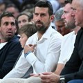 Gori internet! Poznata teniserka uhvaćena kako šalje poruke Novaku Đokoviću