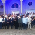 GO Medijana poklonila tablet računare učenicima generacije na Vidovdanskoj akademiji