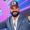 Isplivala rijaliti prošlost Luke Vujovića! Pre 17 godina izgledao neprepoznatljivo, a sa ovim muškarcem je delio krevet (foto)…