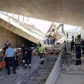Dramatične scene iz Grčke: Srušio se deo mosta kod Patre, najmanje jedna žrtva, ispod ruševina se čuju glasovi (VIDEO)