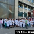 Istraga zbog smrti bebe u Nikšiću, građani traže ostavke, čeka se nalaz obdukcije