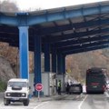 Dinari opet vraćeni sa Jarinja; Tabaković: Prećeno hapšenjem prevoznicima kompanije "Henderson“