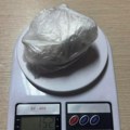 Kokain krio u "Škodi": Policija zaustavila dilera u Inđiji, osmah mu određen pritvor!