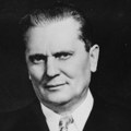 Istorijske ličnosti koje ne izlaze iz žiže: Tito i Pašić - uporedni životopisi