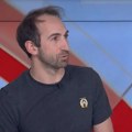 Pušteno na slobodu troje privedenih u vezi sa okačenim transparentom "Studenti se bore i za vas"