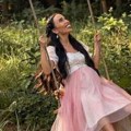 Porodila se naša voditeljka: Ćerki je dala moćno ime, a čestitke stižu sa svih strana (foto)