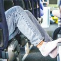 Singapur uvodi stroga pravila u autobusima: za glasnu muziku, noge na sedištu i smeće kazna do 350 evra