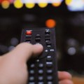 Biznismen blizak Orbanu i Vučiću želi preuzeti Novu TV