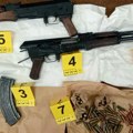 У Суботици ухапшен мушкарац из Прешева: У аутомобилу му пронашли две аутоматске пушке, оквире и муницију