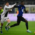 Inter opet preskočio Juve – zvižduci za Samardžića na Meaci