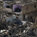 Izrael bombarduje Rafu: Poginulo najmanje pet osoba, među njima i dvoje dece