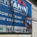 Ujedinjenoj opoziciji prete pred izbore u Zrenjaninu, uništavaju im bilborde