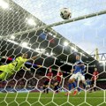 Branioci titule Italijani pobedili Albaniju na Evropskom prvenstvu u fudbalu