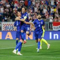 "Da li ovaj komentator prenosi sahrane?!" Hrvatski navijači pobesneli zbog Srbina i detalja iz prenosa utakmice "vatrenih"…