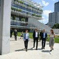 Brnabić sa Henrahanom obišla Ložionicu, centar kreativnih industrija i inovacija