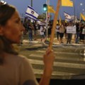 Uhapšeni antiratni aktivisti u Izrelu, polili crevnom bojom kuću načelnika IDF-a