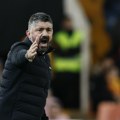 Gatuzove metode pokrenule Azure: "Delio nam je ćuške u svlačionici"