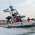 Iran krstarećom raketom pogodio američko-izraelski brod