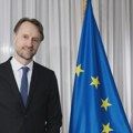 Ambasador EU u Srbiji Fon Bekerat traži brzo delovanje vlasti zbog napada na Arsenijevića