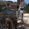 URUŠIO SE POTPORNI ZID U KARAĐORĐEVOJ ULICI – INSPEKCIJA NALOŽILA HITNE MERE