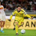 Svilar odličan, Malen kao Toti: Roma 4/4, Komo odmah iza