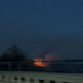 Drama i dalje traje: Požar kod Šibenika gase kanaderi: Vatrena stihija se proširila zbog vetra (video)