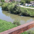 Nivo reke Toplice naglo porastao