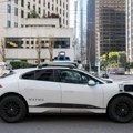 Robotski taksi od 2026. u Evropi! "Uber" će sa kineskom kompanijom raditi na autonomnoj vožnji, evo detalja partnerstva