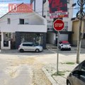 Rupa u asfaltu kao inspiracija