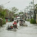 Šest osoba poginulo u udarima super tajfuna Ragasa na Filipinima