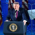 "Prestravljeni: Su!" Tramp večeras drži govor veka, najavio otkrivanje istine o politici Amerike: Ulažu sve napore da ga…