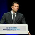 Aktivisti prekinuli govor Žordana Bardele