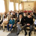 "Moja prva plata": U tri zdravstvene ustanove u Kragujevcu angažovano 37 mladih