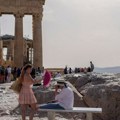 Dok Grčka "gori", druga omiljena destinacija Srba pod vodom: Na Kipru pakao, a u ovoj zemlji samo 10 stepeni