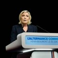 Marin Le Pen tvrdi da Makron priprema 'administrativni državni udar'