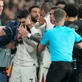 As Čelsija "patosirao" skupljača lopti - napravio haos i prošao bez kartona VIDEO