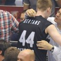Davis Bertans se oprostio od Duleta Vujoševića rečima na srpskom