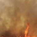 Hrvatska: Četiri kanadera gase požar kod Šibenika, gori oko 100 hektara trave i šume