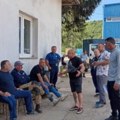 Radnici Vodovoda privremeno prekinuli protest: Dali rok upravi do petka za isplatu zaostalih zarada