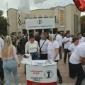 Niški glumac Aleksandar Marinković: Mog sina su aktivisti SNS pretukli ispred pozorišta