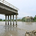 POPLAVE divljaju Srbijom, SRUŠIO SE MOST u Mrčajevcima kod Čačka (VIDEO)