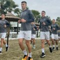 Partizan oporavak odradio na plaži: Saldanja i Kastiljo trenirali na terenu (foto)