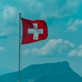 Jedna osoba pronađena mrtva, a dve nestale u odronima nakon poplava u Švajcarskoj