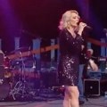 Zakazala je koncert u Beogradu, a sačekala je prazna sala: Pevačica (50) doživela šok na nastupu
