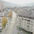 Za hotel od deset spratova još niko nije zainteresovan! Nekadašnji simbol Priboja ponovo na licitaciji: Hotel "Lim" traži…