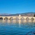 Višegrad: Mural inspirisan temom "danka u krvi" iz romana "Na Drini ćuprija"