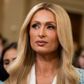 Sina Paris Hilton ismevali su zbog oblika i veličine glave, ovo je Feniks danas