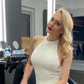 Voditeljka Pinka pokazala zategnuto telo! Bikini od tračica i luksuzno uživanje na brodu (foto)
