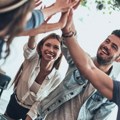 Poklon od univerzuma: Ova 4 horoskopska znaka ne bi trebalo da propuste svoju priliku u jesen 2025. godine