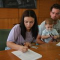 Najveću kuću, od 198 kvadrata u Hetinu uzeo je mladi Aleksandar, a u najmanju, kod Vladimiraca od svega 26 kvadrata, useliće…